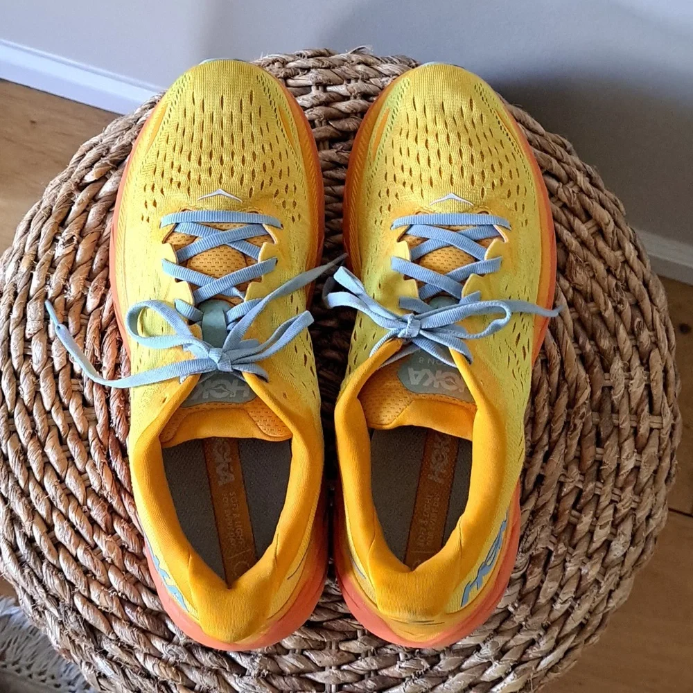 Hoka One One Mens Clifton 8 Radiant Yellow Maize Running/Athletic Sneakers S-11D